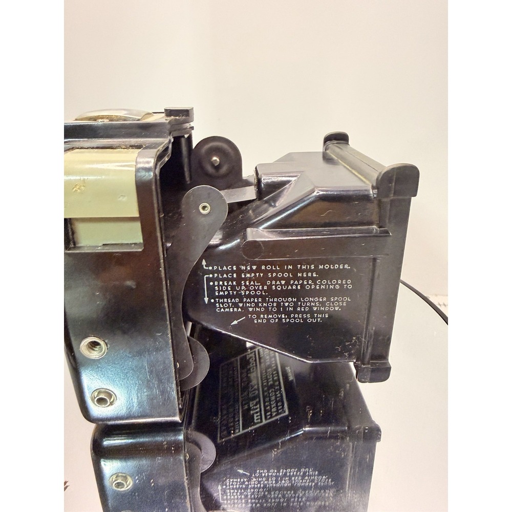 Vintage Kodak Brownie Hawkeye Flash Model Box Camera 1950s Film Camera - Picture 10 of 10